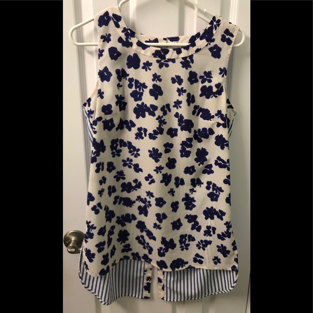 CAbi Hi-Low Top Small
